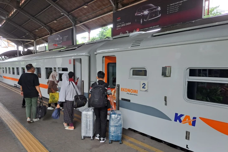 180.022 Tiket KA Mudik...