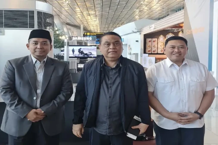 Hadiri Konferensi Internasional...
