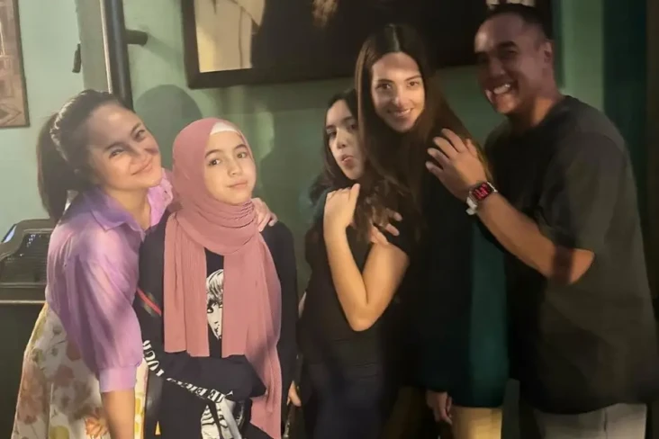 Nia Ramadhani dan Marshanda...