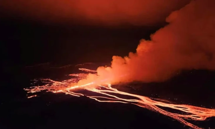Gunung Berapi di Islandia...