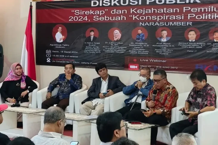 Hasto: Pemilu 2024 Perpaduan...