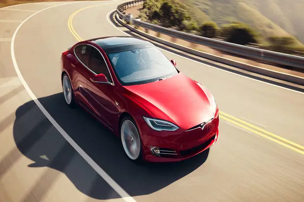 Nilai Jual Mobil Tesla...