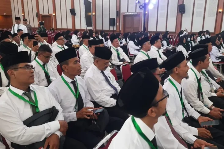Kemenag Gelar Bimtek...