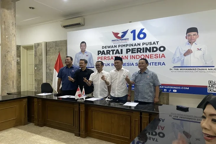 Partai Perindo Akan...
