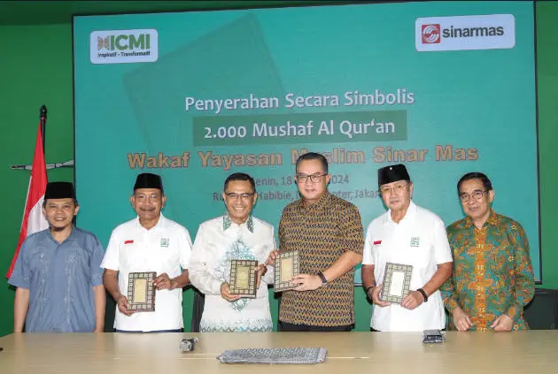 ICMI Terima Wakaf 2.000...