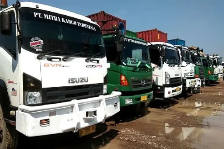 Truk AMDK Dilarang di...