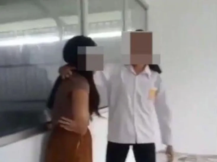 Viral! Video Siswi SMP...