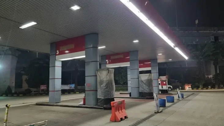 Gunakan Alat Tidak Standar,...