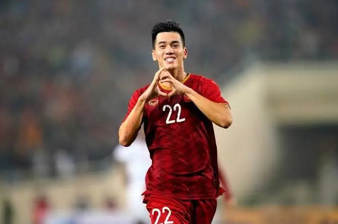 Striker Vietnam Janji...