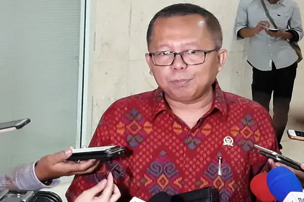 MK Sebut Hakim Arsul...