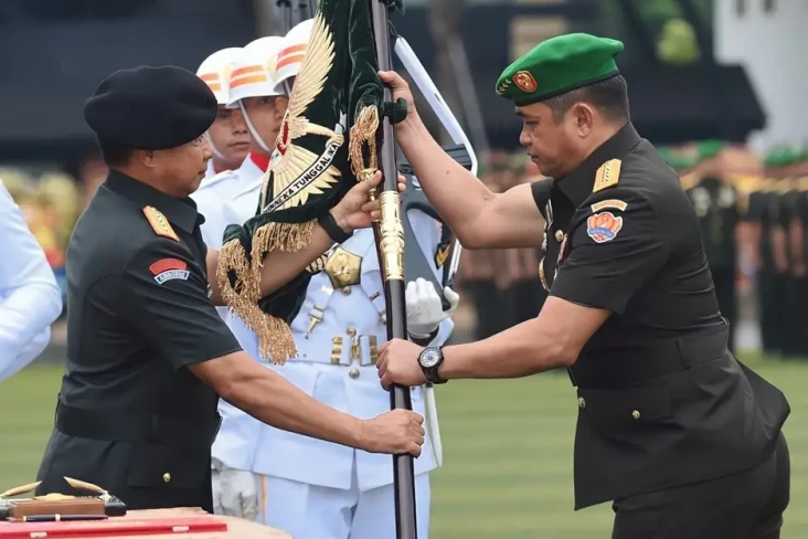 Mutasi TNI, 6 Jenderal...