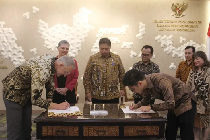 Airlangga Dukung Proyek...