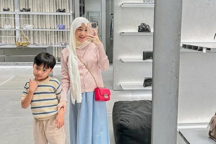 Umumkan Kehamilan, Larissa...