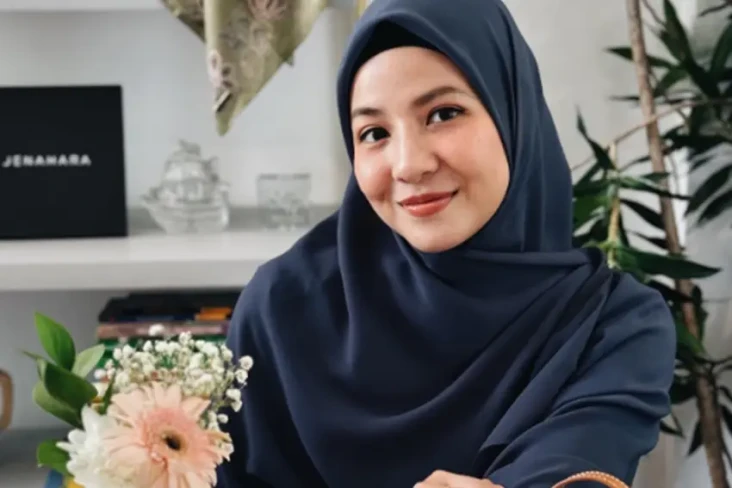 Diminta Anak untuk Rujuk...