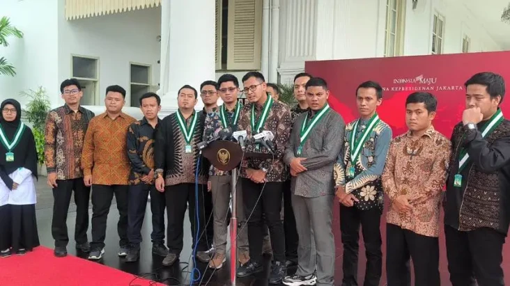 KAMMI: Jokowi Akan Pertimbangkan...