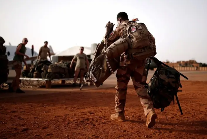 Kekuatan Militer Prancis,...