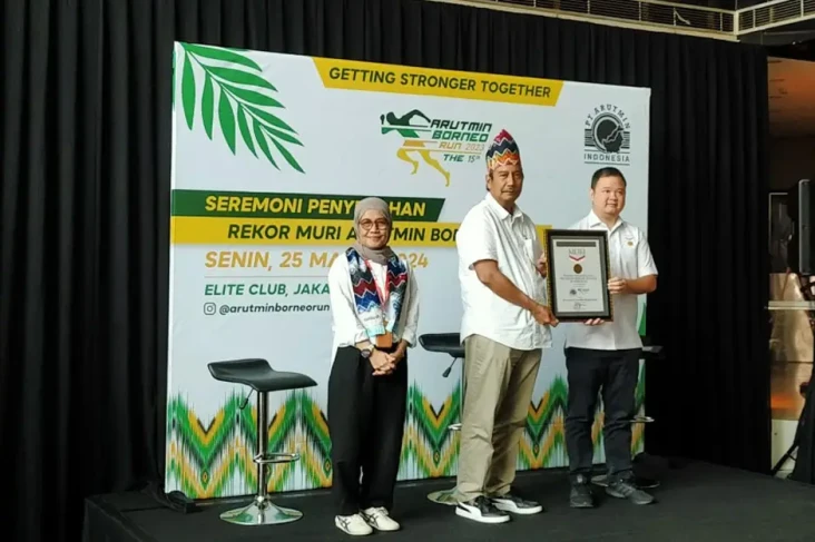 Arutmin Borneo Run Dapat...