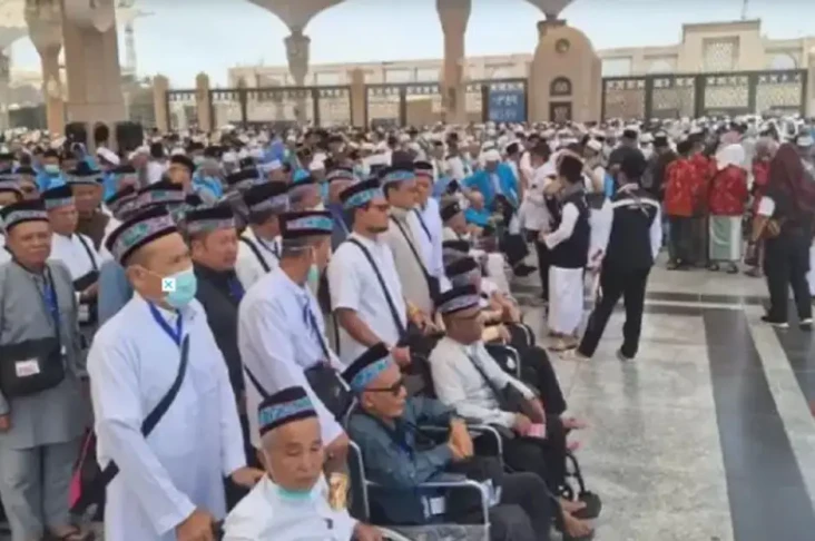 Jemaah Haji Indonesia...