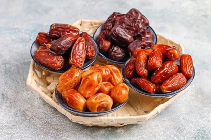 Kurma Basah vs Kurma...