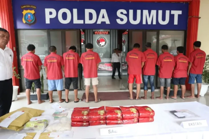 Diiming-imingi Upah...
