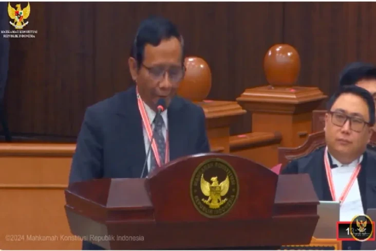 Mahfud MD Harap MK Selamatkan...