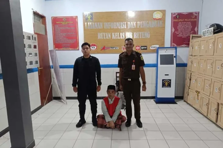 Tersangka Pembunuh dan...