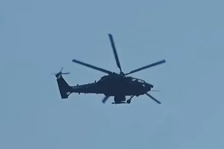 China Pamerkan Helikopter...