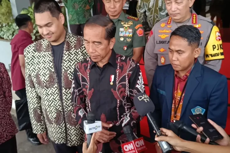 Namanya Disebut dalam...