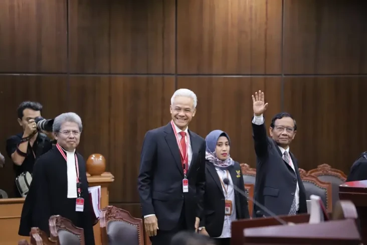Tim Hukum Ganjar-Mahfud...