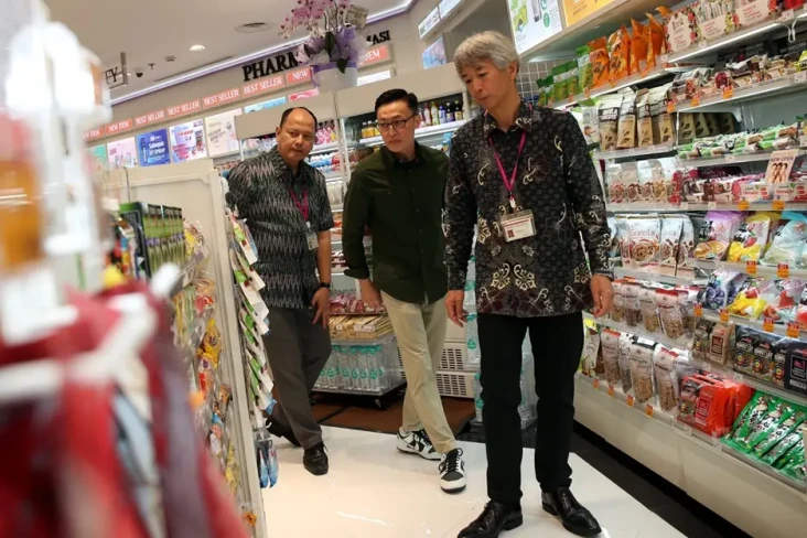 AEON Health & Beauty...