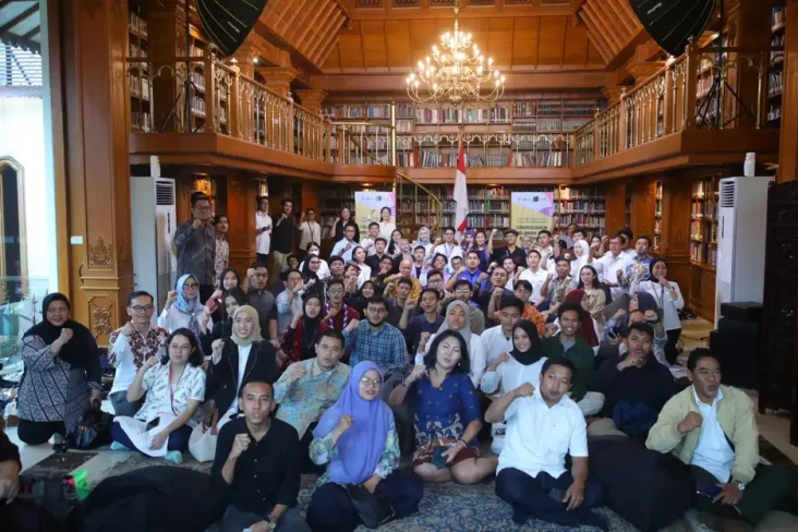 Wadahi Cendekiawan Muda,...
