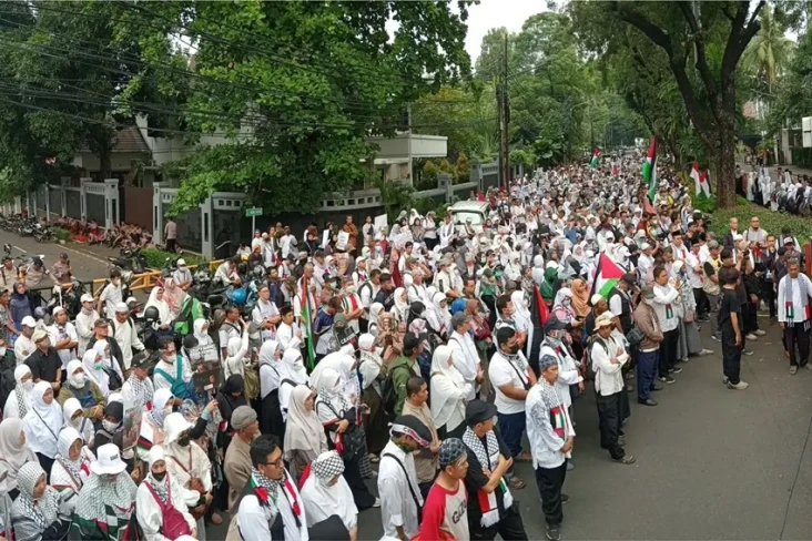 Pemuda Indonesia Desak...
