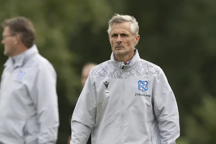 Reaksi Pelatih SC Heerenveen...
