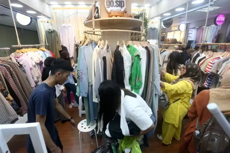 3 Tempat Beli Baju Lebaran...
