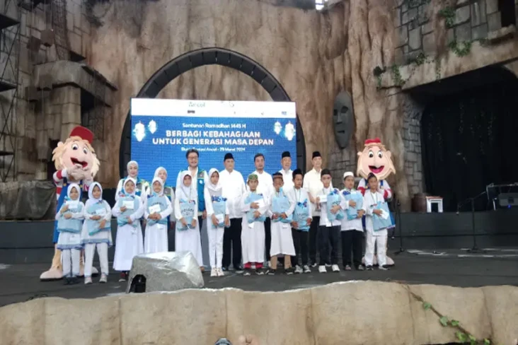 Al-Azhar Kelapa Gading–Ancol...