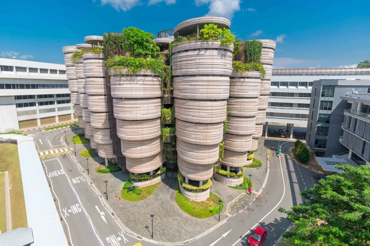 7 Kampus dengan Arsitektur...