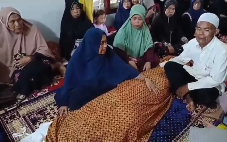 Diteriaki Maling, Seorang...