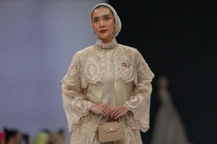 Tips Padu Padan Koleksi...