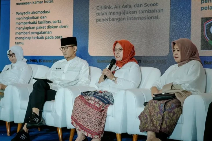 Kemenparekraf Prediksi...