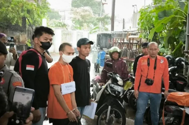 Kencan Dibatalkan Pemicu...