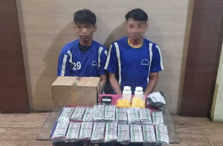 Gerebek Rumah Kos di...
