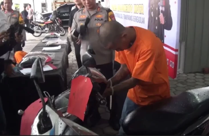 3 Pencuri Motor Diringkus...
