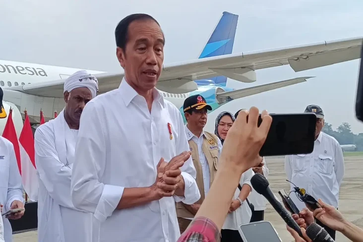 Jokowi Pastikan Empat...