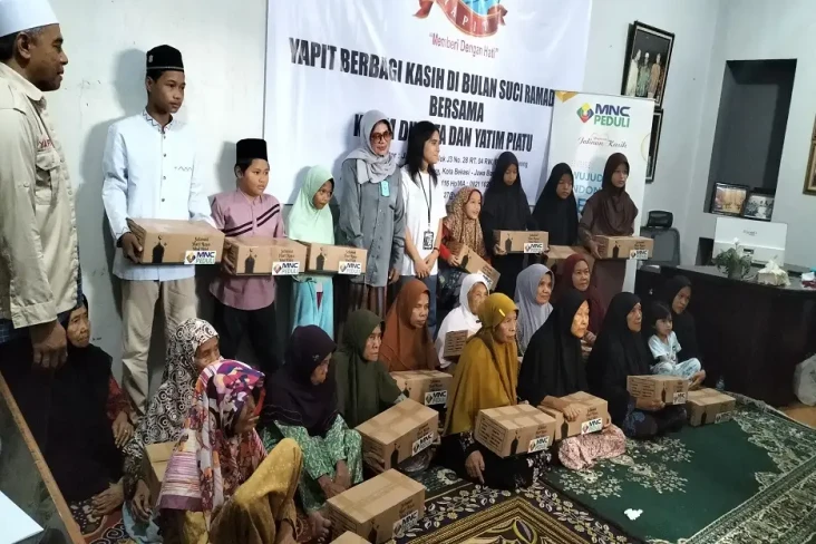 Dapat Bantuan Sembako,...