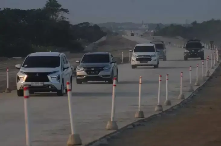 Tol Solo-Yogya Beroperasi...