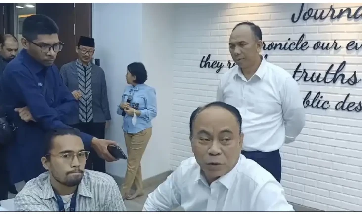 Kominfo Pastikan Jaringan...