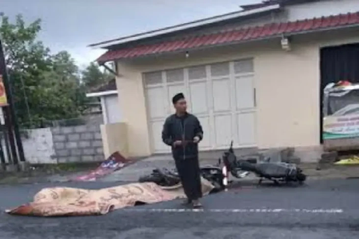 Gagal Nyalip, Bule Prancis...