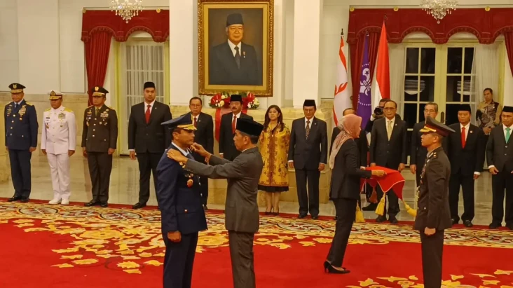 Dilantik Jadi KSAU,...