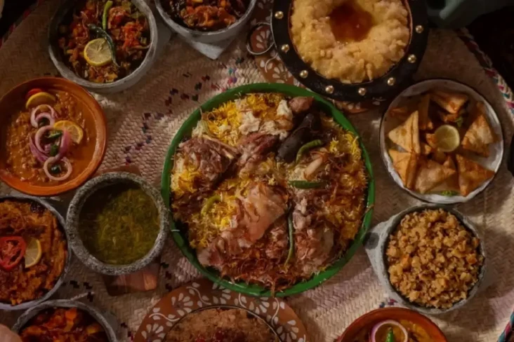 10 Makanan Khas Idul...
