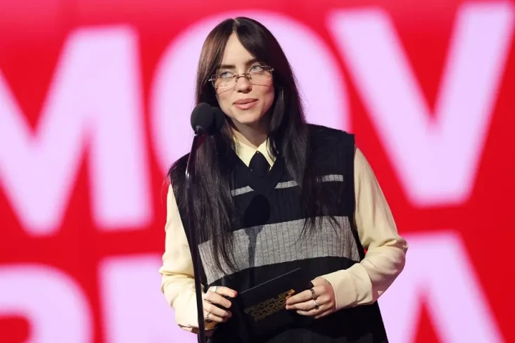 Heboh Billie Eilish...